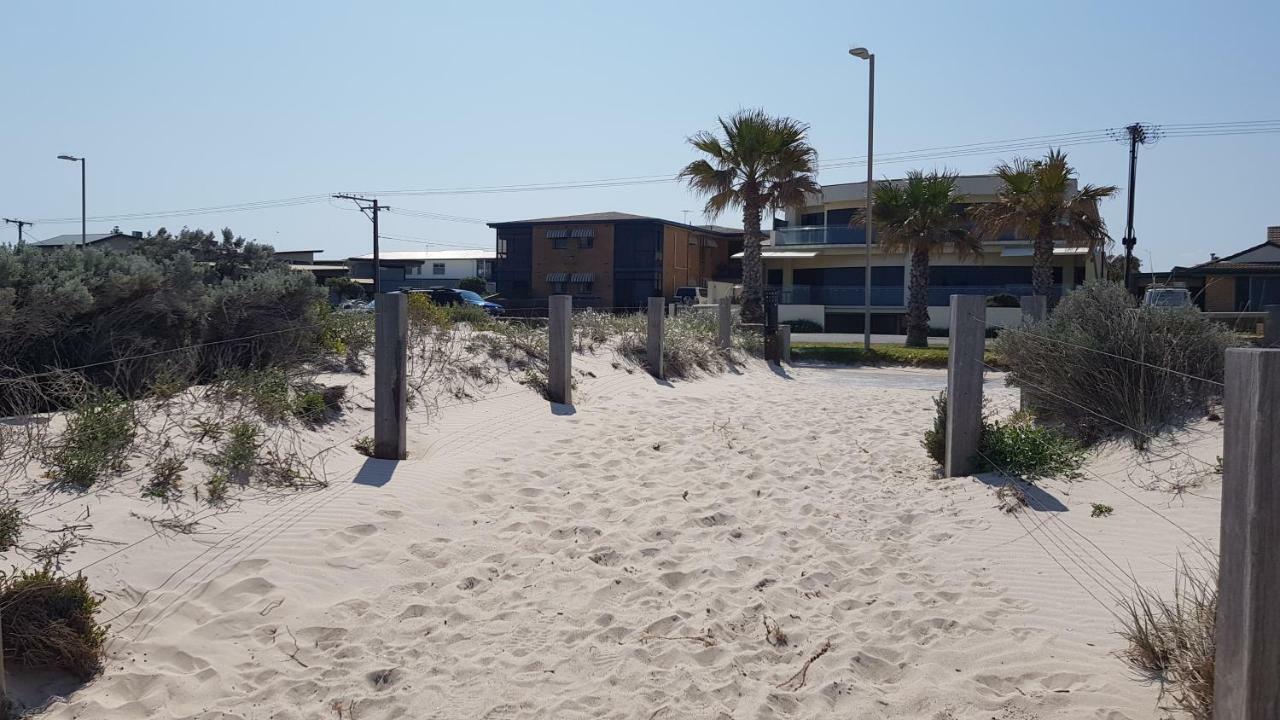 Acushla Accommodation Esplanade Living Self Check-In Self Check-Out West Beach Extérieur photo